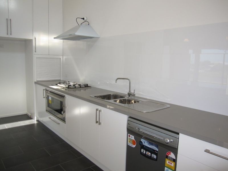 8 Philip Street, Port Fairy VIC 3284