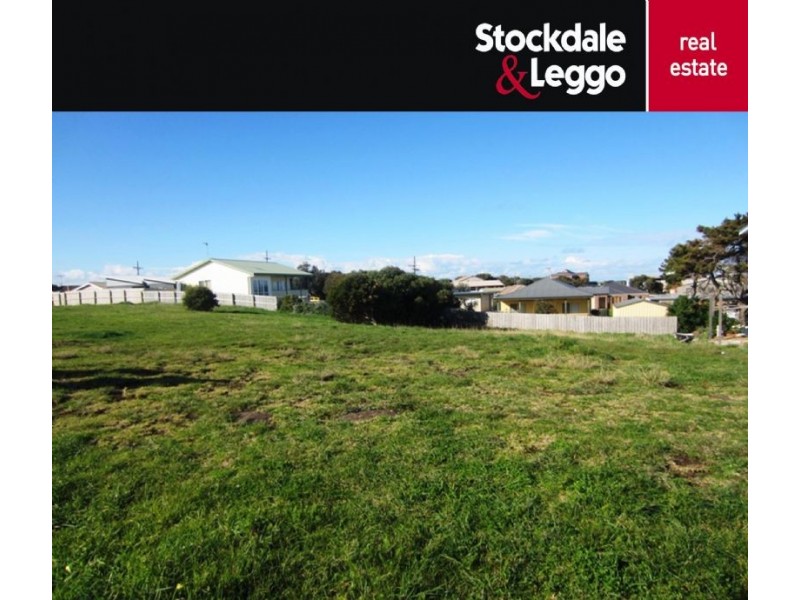 39 Philip Street, Port Fairy VIC 3284