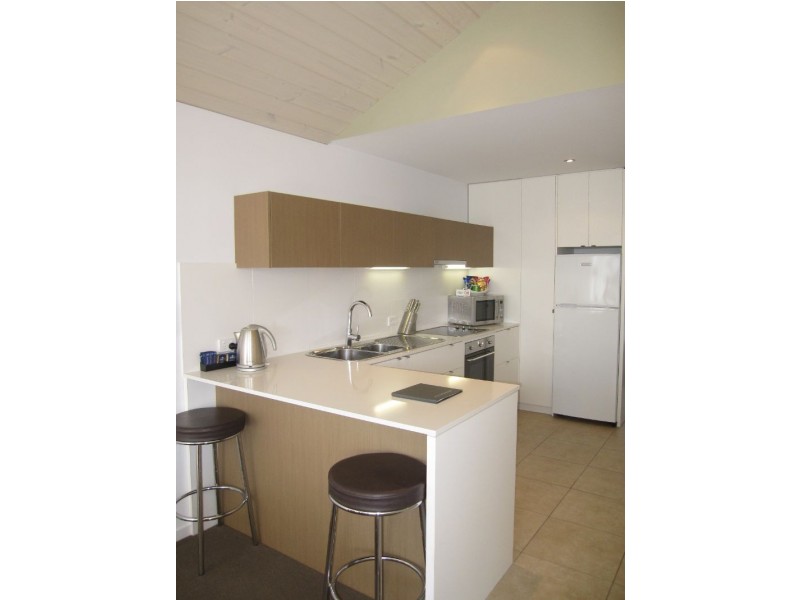 12/48-50 Bank Street, Port Fairy VIC 3284