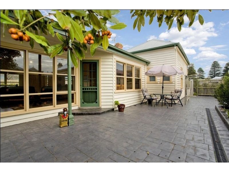 5 Wishart Street, Port Fairy VIC 3284