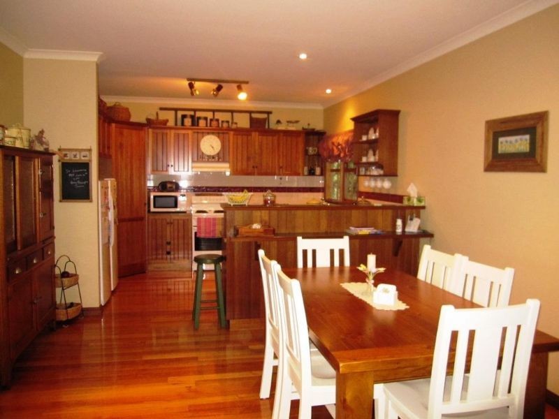 20 Commercial Place, Koroit VIC 3282