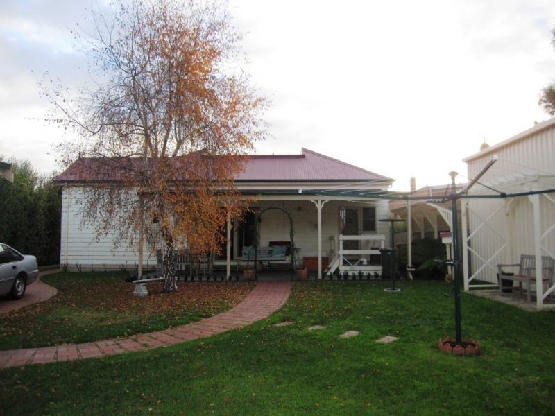 20 Commercial Place, Koroit VIC 3282