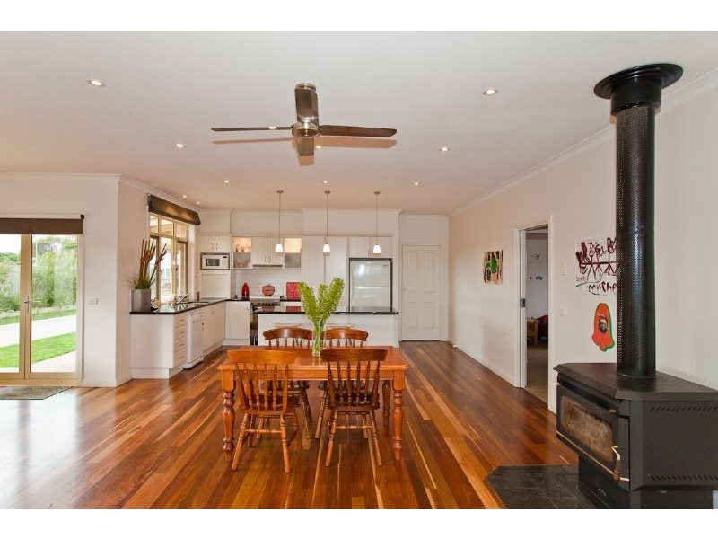 9  Gratton Street, Port Fairy VIC 3284