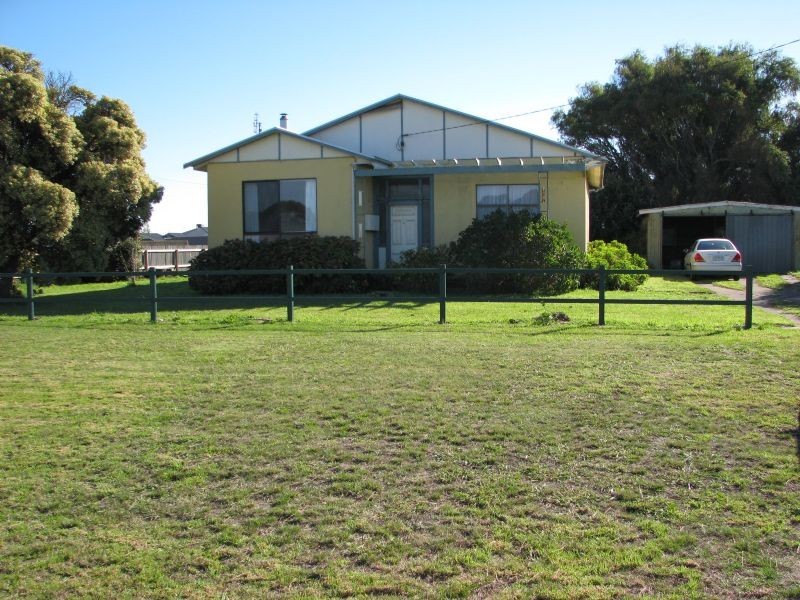 12 Lindsay Street, Yambuk VIC 3285