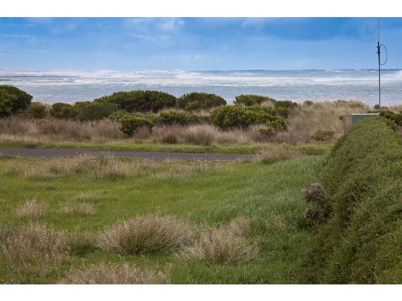 7 Anna-Catherine Drive, Port Fairy VIC 3284
