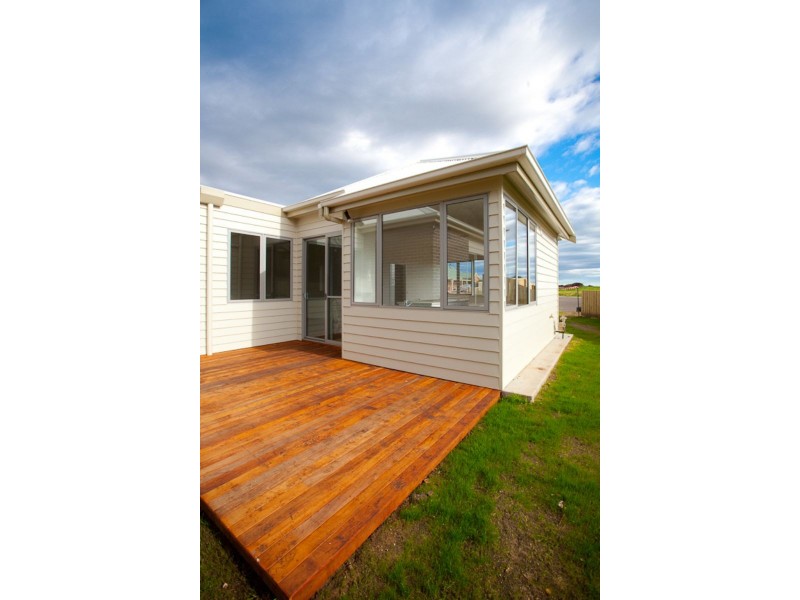 12 Gratton Street, Port Fairy VIC 3284