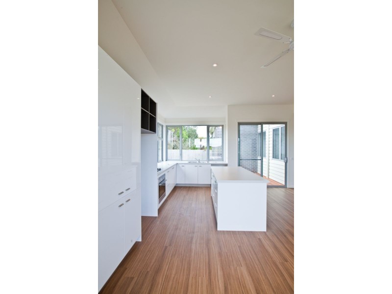 12 Gratton Street, Port Fairy VIC 3284