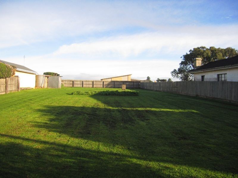 174 Princes Hwy, Port Fairy VIC 3284