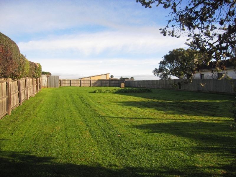 174 Princes Hwy, Port Fairy VIC 3284