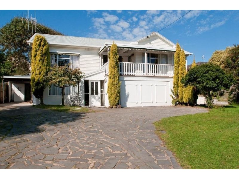 136 Griffiths Street, Port Fairy VIC 3284