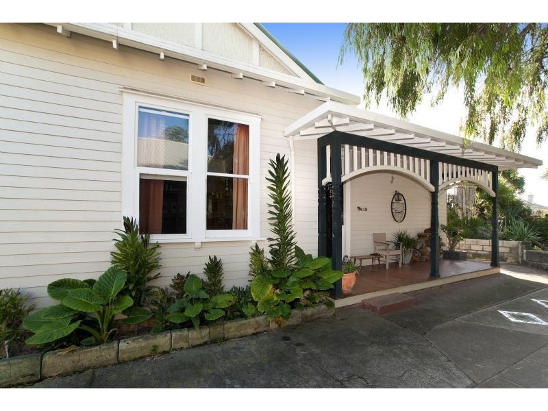 62  Princes Hwy, Port Fairy VIC 3284