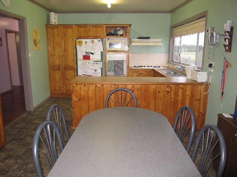 1874 Princes Hwy, Port Fairy VIC 3284