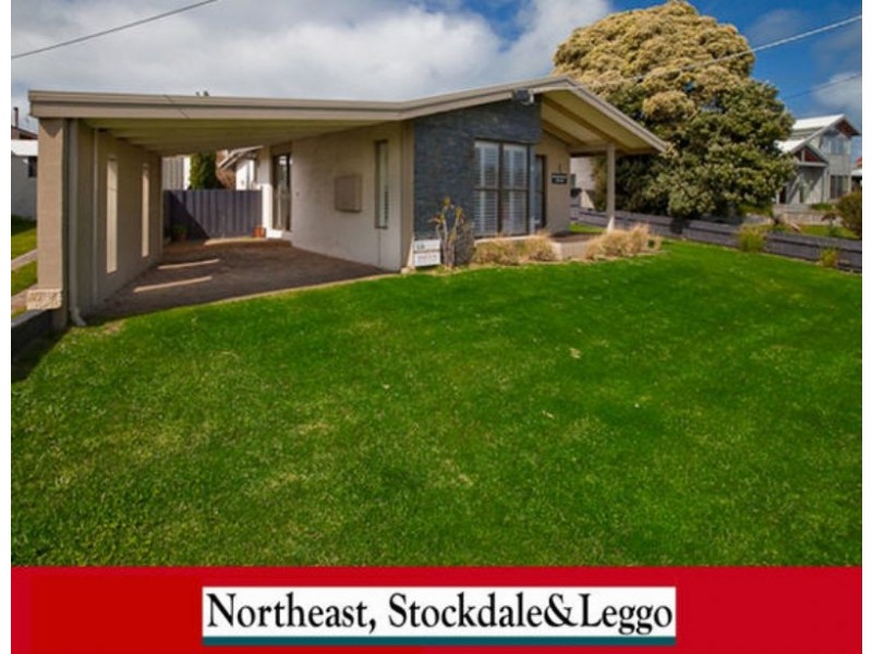 92 Griffiths Street, Port Fairy VIC 3284