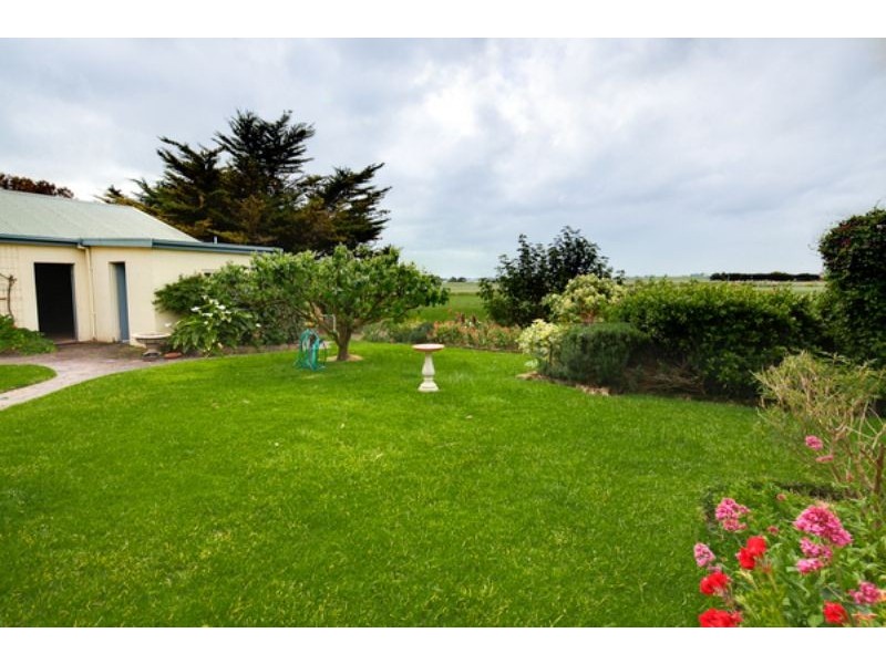 1554 Princes Hwy, Port Fairy VIC 3284