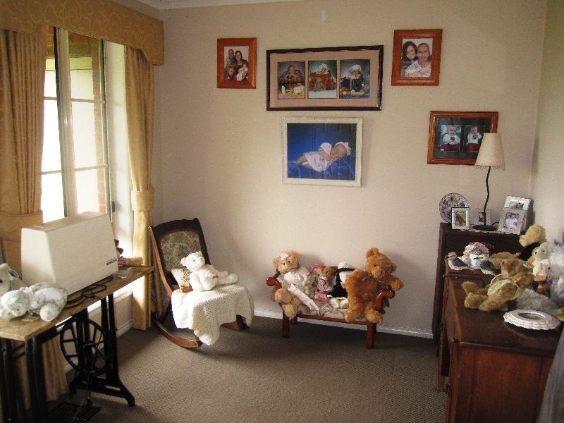 34 Lumsdens Lane, Koroit VIC 3282