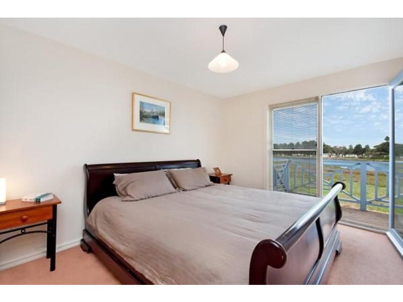 2/102 Gipps Street, Port Fairy VIC 3284