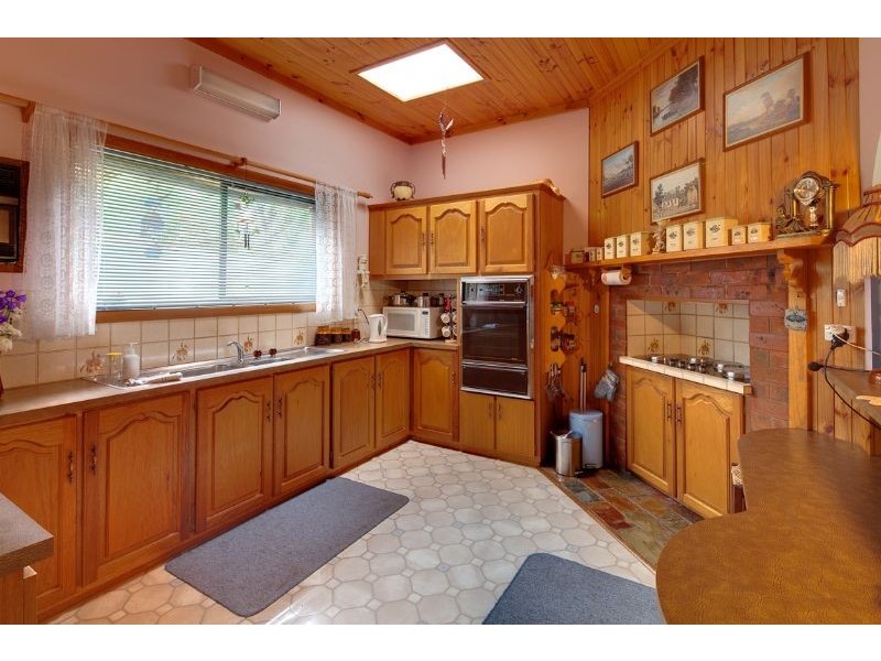 3 Eumeralla Street, Macarthur VIC 3286