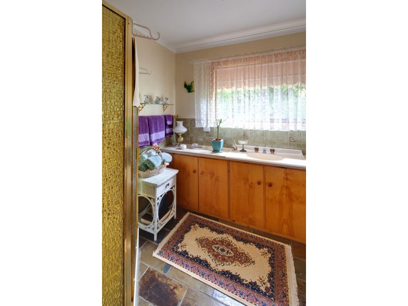 3 Eumeralla Street, Macarthur VIC 3286