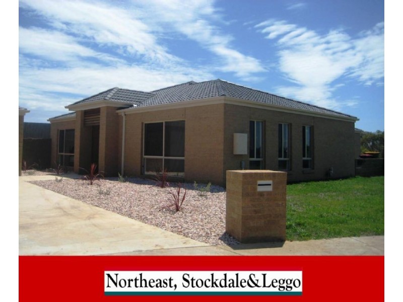 38 Dyson Street, Port Fairy VIC 3284