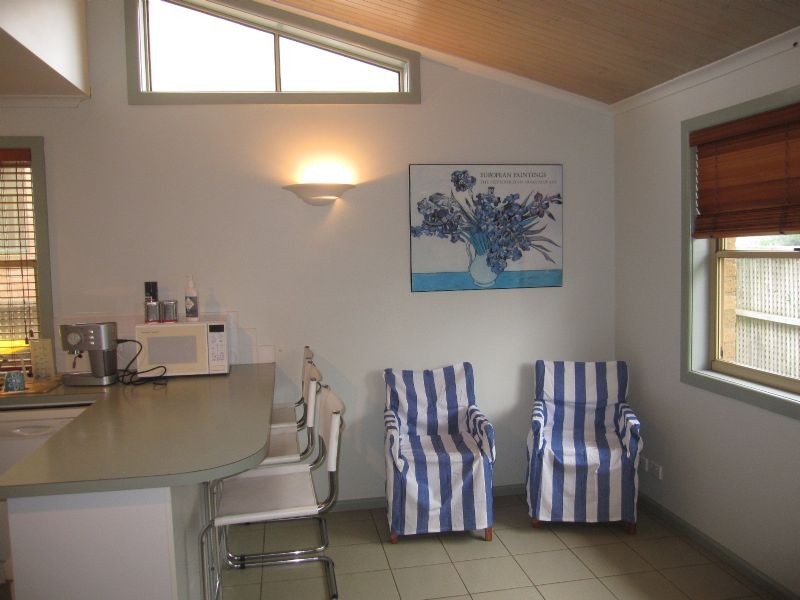 2/5 Hanley Street, Port Fairy VIC 3284