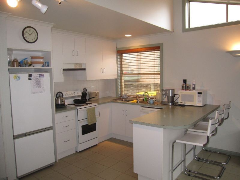 2/5 Hanley Street, Port Fairy VIC 3284