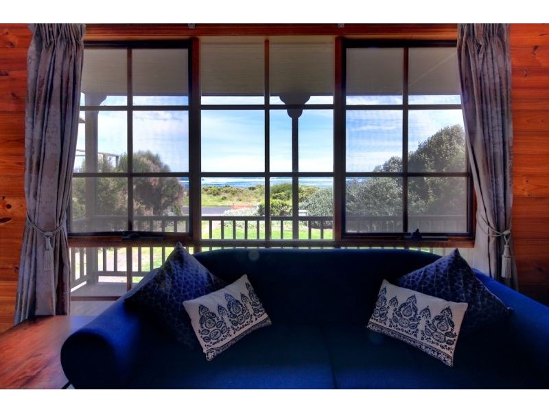 68 Ocean Drive, Port Fairy VIC 3284