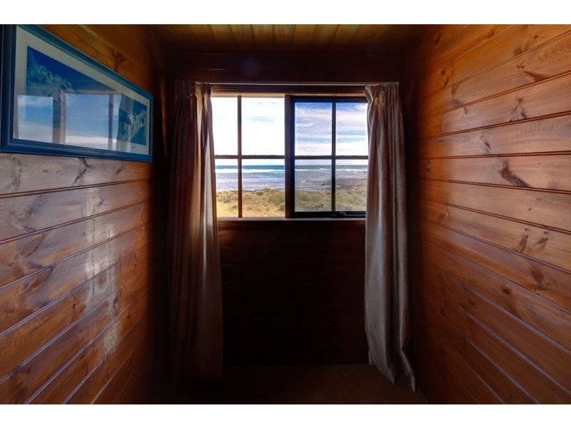 68 Ocean Drive, Port Fairy VIC 3284