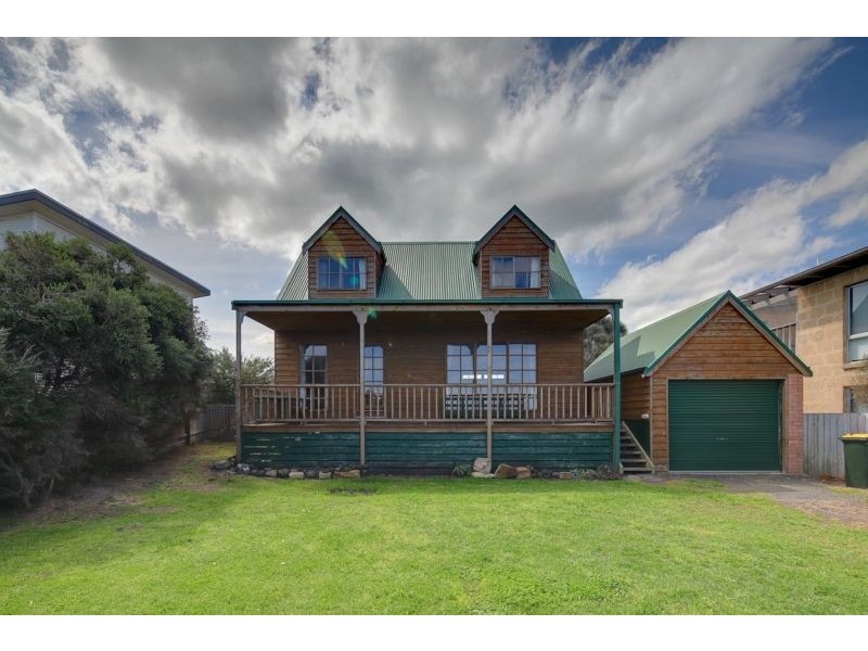 68 Ocean Drive, Port Fairy VIC 3284