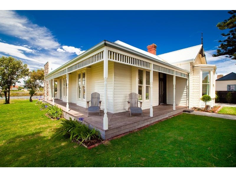 101 Gipps Street, Port Fairy VIC 3284