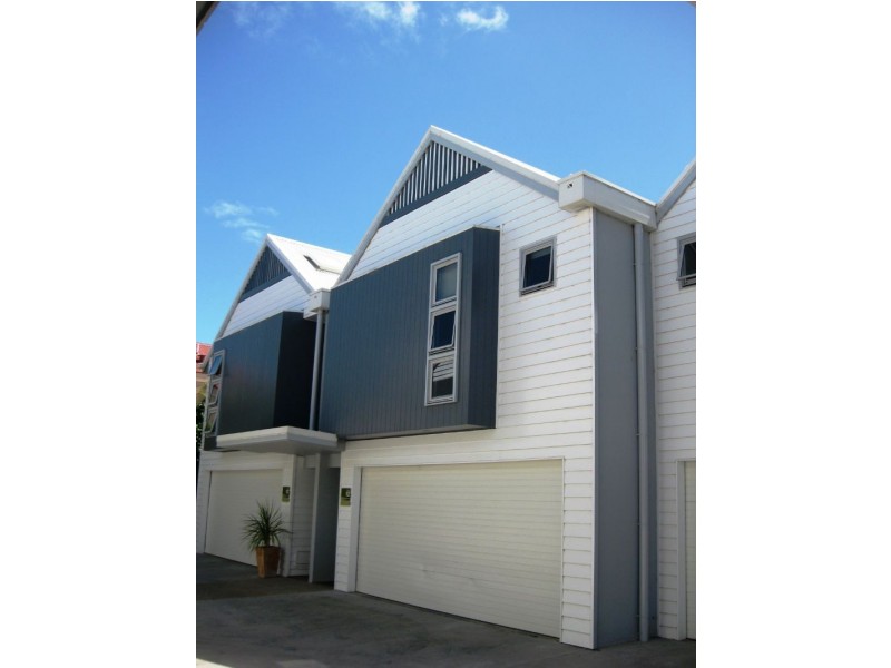 12/48-50 Bank, Port Fairy VIC 3284