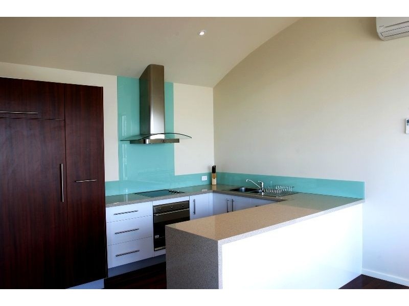2/105 Beach Street, Port Fairy VIC 3284