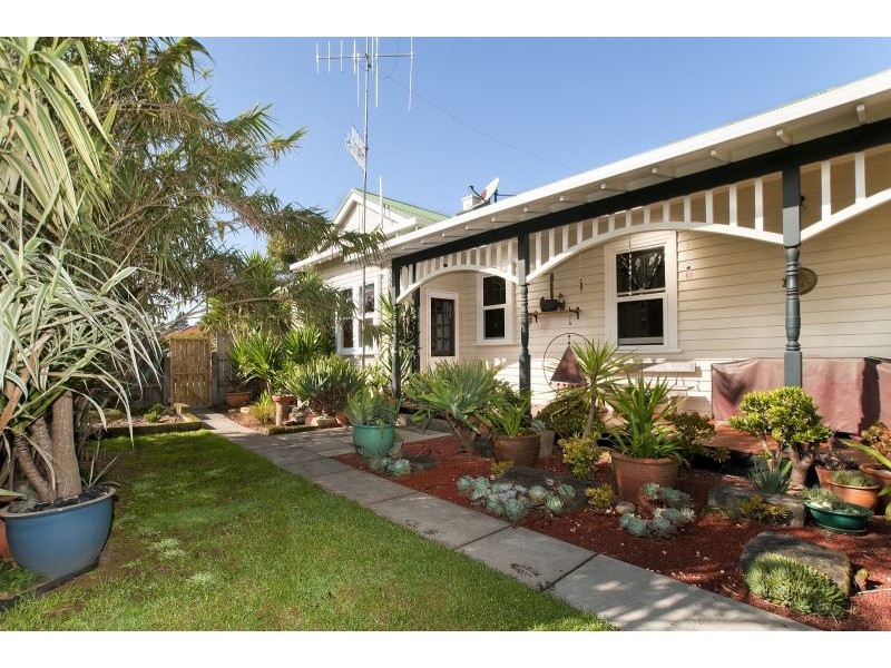 62 Princes Hwy, Port Fairy VIC 3284
