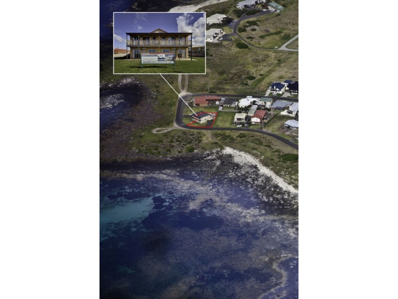 1/104 Ocean Drive, Port Fairy VIC 3284