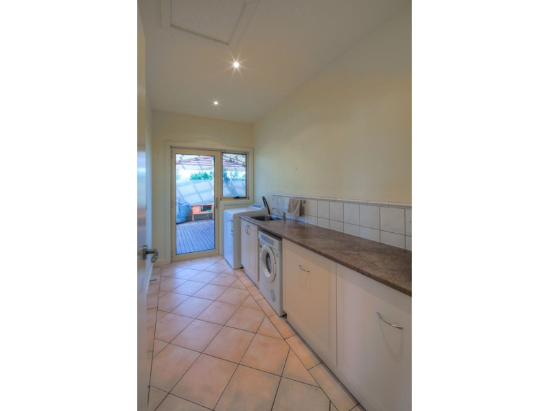 2567 Princes Hwy, Port Fairy VIC 3284