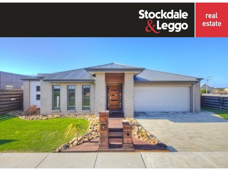 4 Martin Laurence Place, Port Fairy VIC 3284