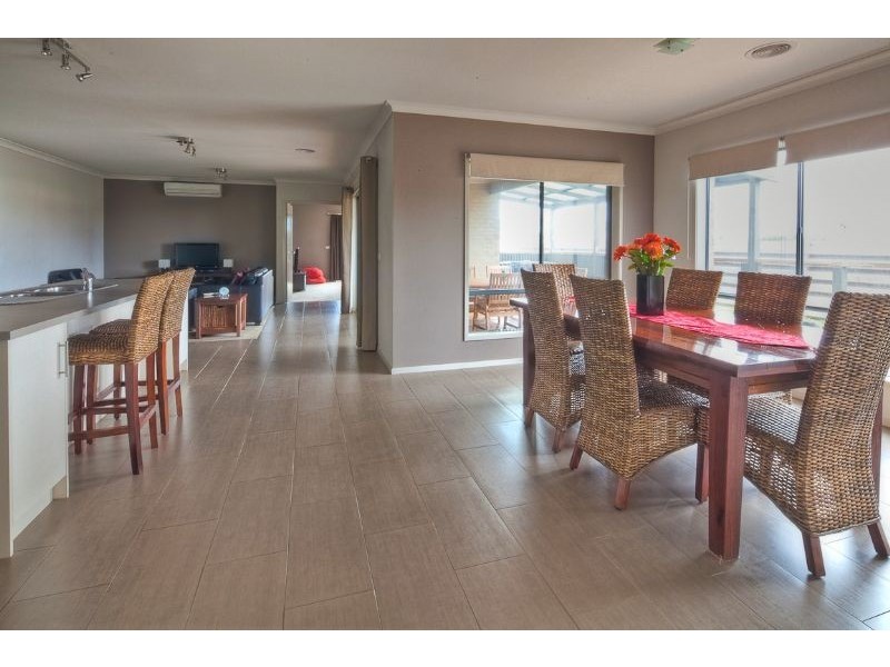 4 Martin Laurence Place, Port Fairy VIC 3284