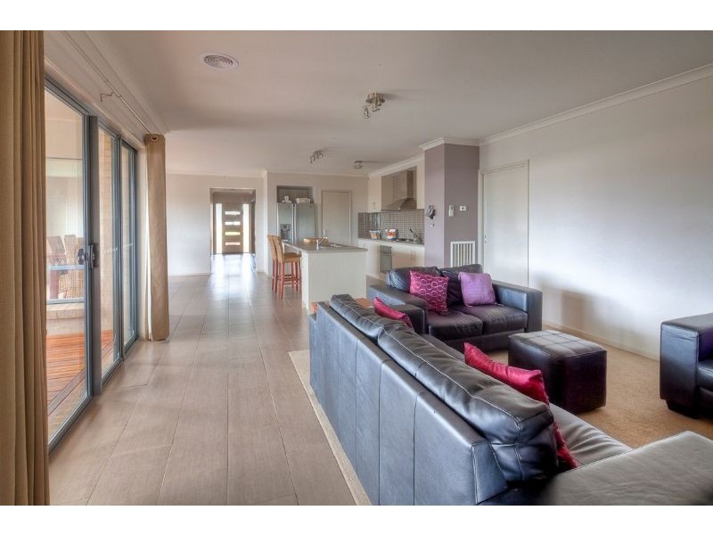 4 Martin Laurence Place, Port Fairy VIC 3284