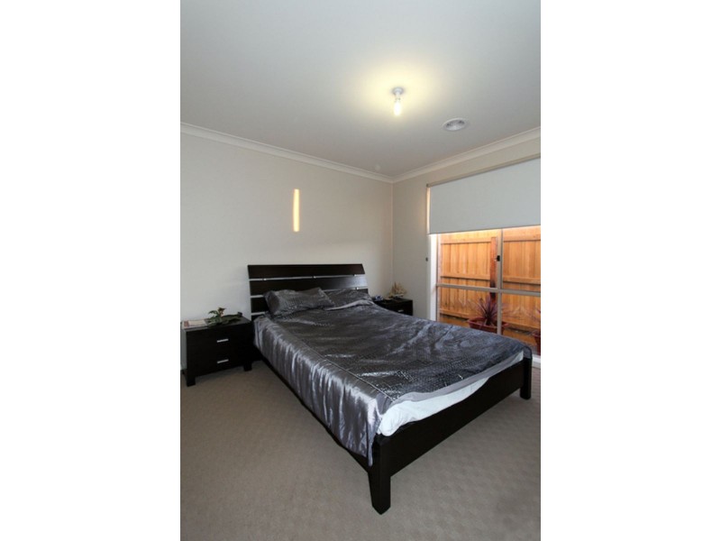 24 Dyson Street, Port Fairy VIC 3284