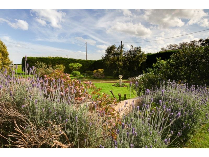 1554 Princes Hwy, Port Fairy VIC 3284