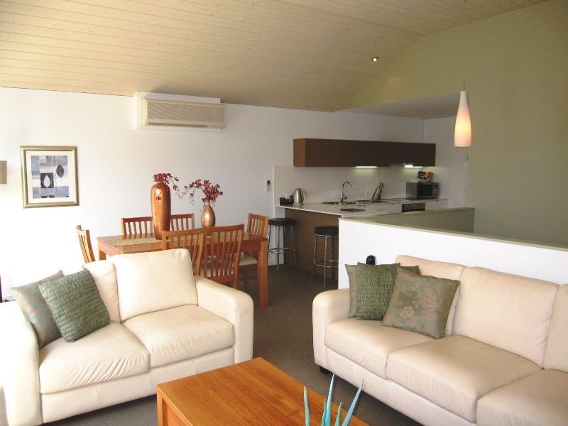 12/48-50 Bank Street, Port Fairy VIC 3284