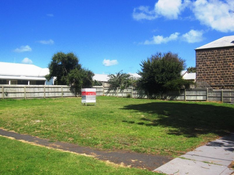 57 Regent Street, Port Fairy VIC 3284