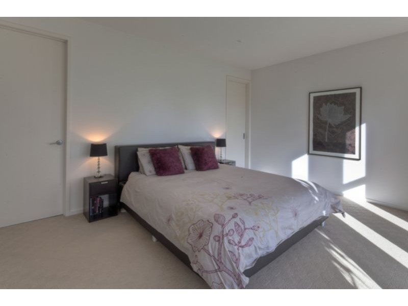 11 Whalers Drive, Port Fairy VIC 3284