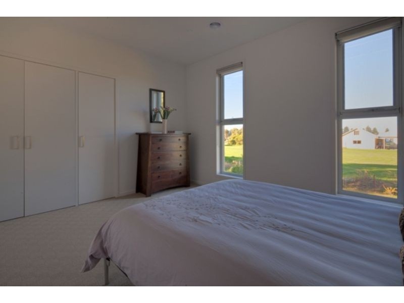 11 Whalers Drive, Port Fairy VIC 3284
