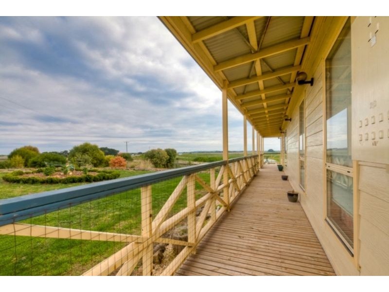 2604 Princes Hwy, Port Fairy VIC 3284