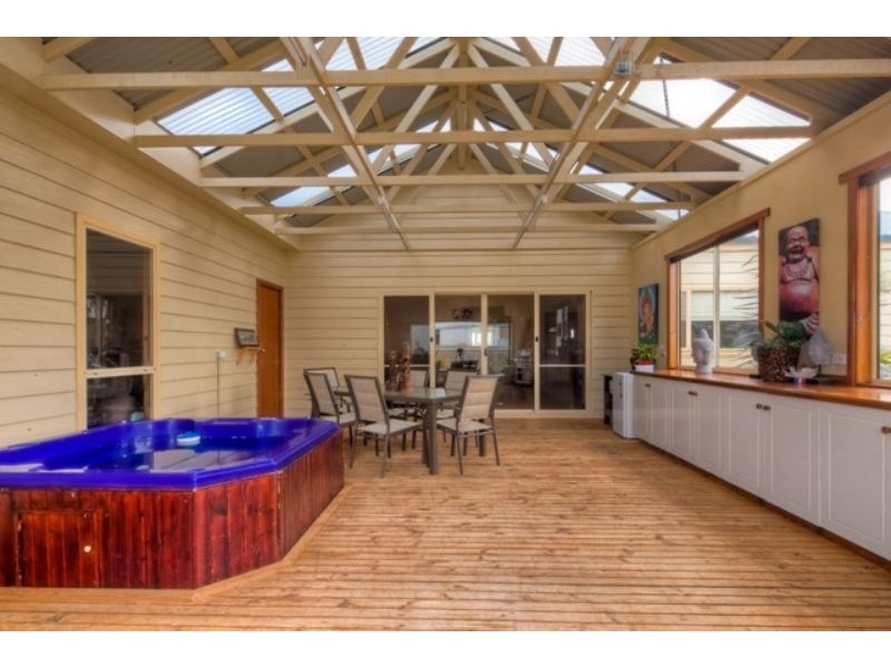 2604 Princes Hwy, Port Fairy VIC 3284