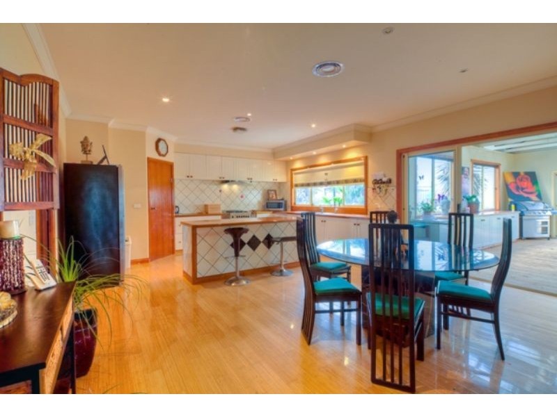 2604 Princes Hwy, Port Fairy VIC 3284