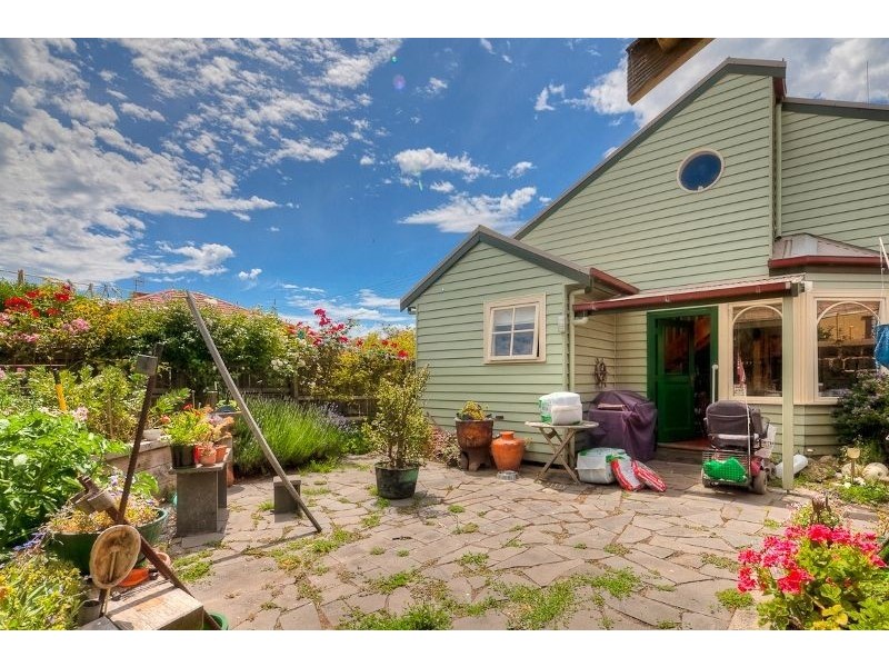 27 Cox Street, Port Fairy VIC 3284