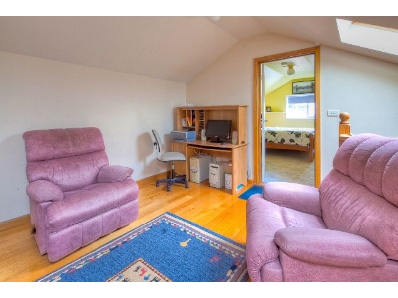 24 College Street, Port Fairy VIC 3284