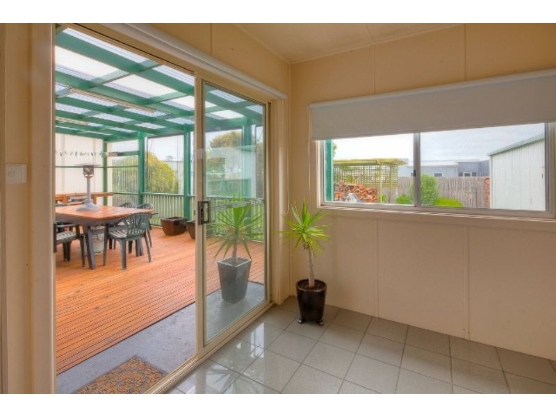 24 College Street, Port Fairy VIC 3284
