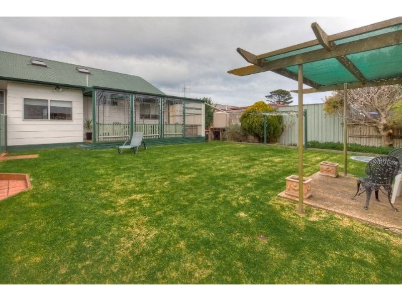 24 College Street, Port Fairy VIC 3284